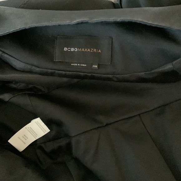 BCBG - Picture 8 of 8